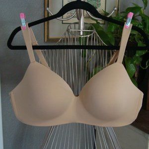Cacique 42C No Wire T-Shirt Bra Nude